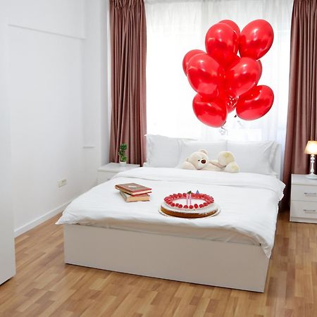 City Base I 2 Bedroom Apt Victoriei บูคาเรสต์ ภายนอก รูปภาพ